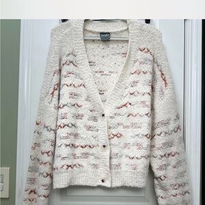 ARULA Size B Eyelash Button Up Cardigan
